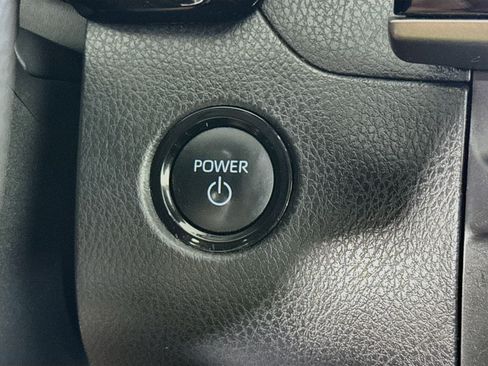Used 2025 Toyota Camry LE FWD image 19