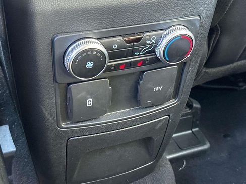 Used 2023 Ford Explorer Limited AWD/4WD image 15
