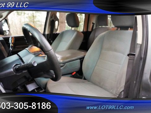 Used 2013 RAM 2500 Tradesman w/ Chrome Appearance Group image 13
