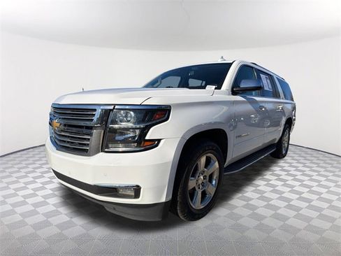 Used 2016 Chevrolet Suburban LTZ image 1