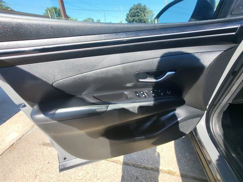 Used 2024 Hyundai Santa Cruz SEL FWD image 15