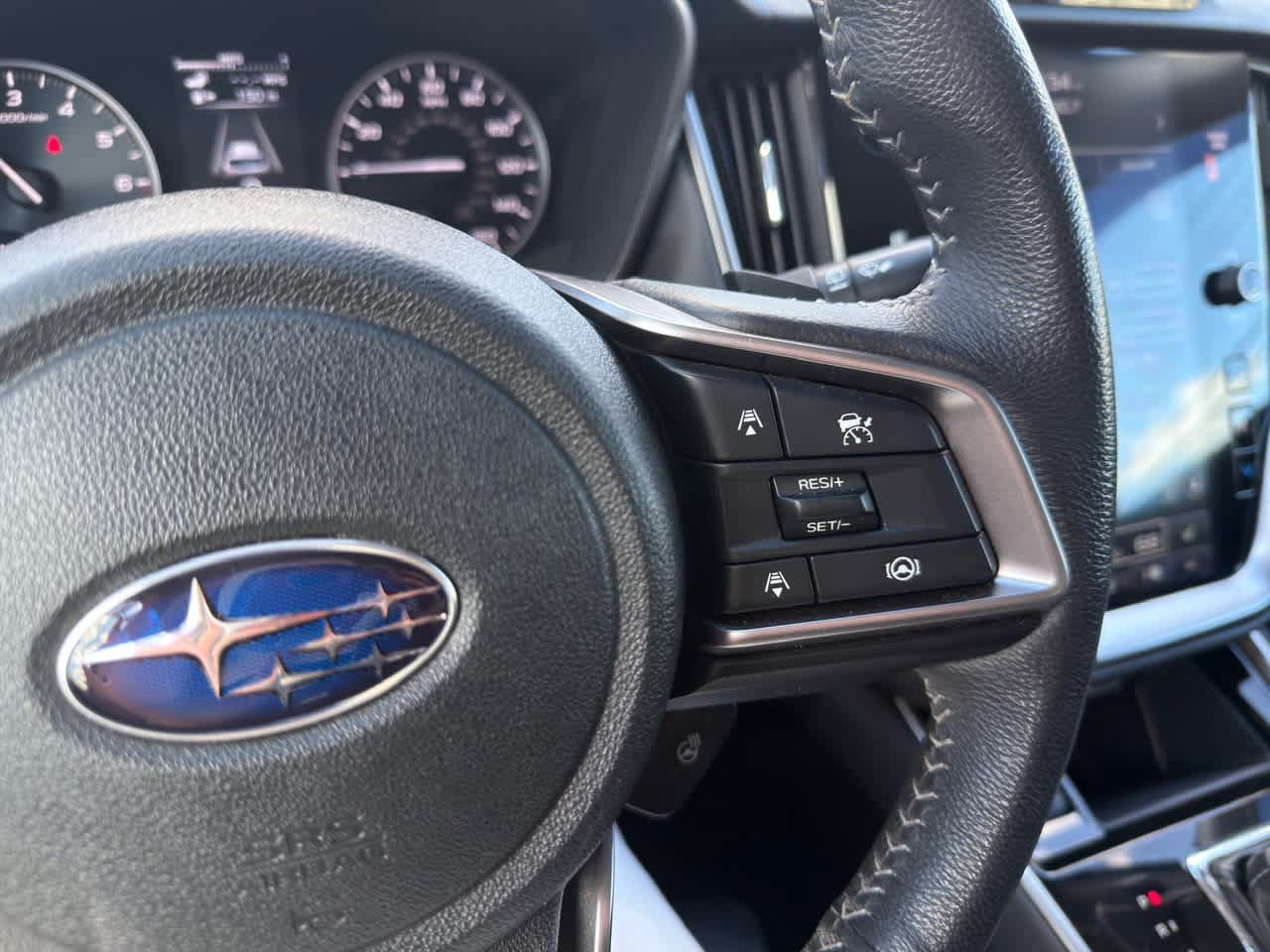 Used 2024 Subaru Outback Limited AWD/4WD image 21