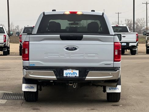 Used 2021 Ford F150 XLT AWD/4WD image 5