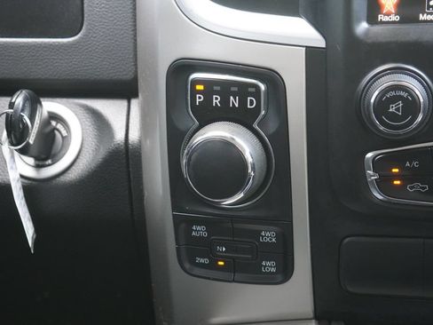 Used 2015 RAM 1500 Big Horn AWD/4WD image 23