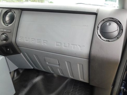 Used 2012 Ford F450 XL w/ PWR Equipment Group image 26