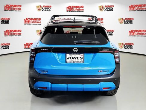 Certified 2026 Nissan Kicks SR w/ Cold Weather Package AWD/4WD image 15