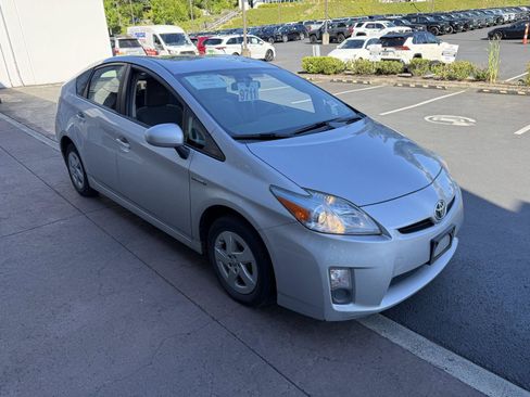 Used 2010 Toyota Prius FWD image 7