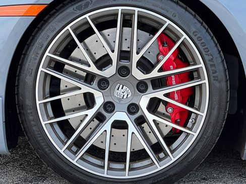 Certified 2023 Porsche 911 Turbo AWD/4WD image 17