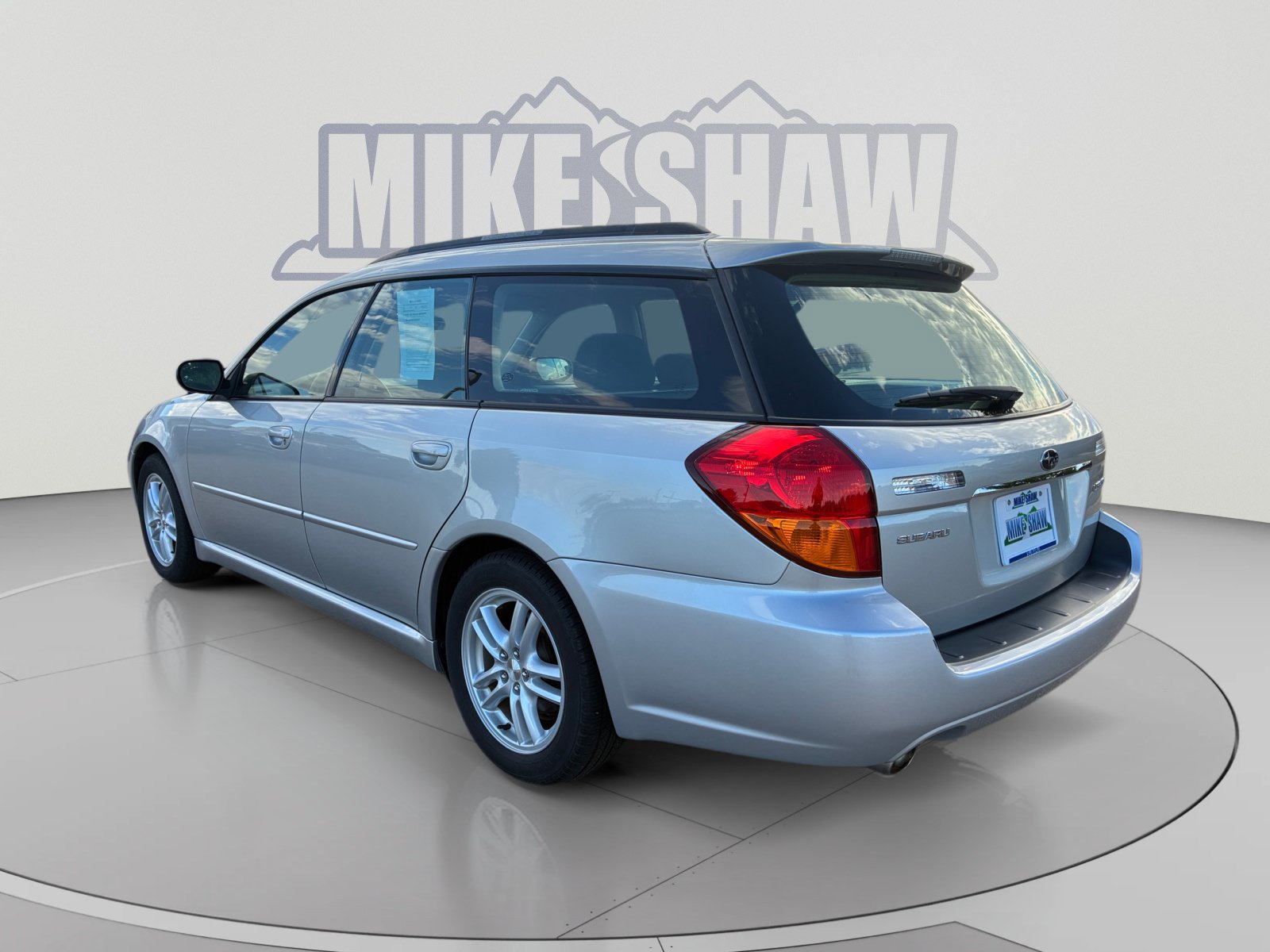 Used 2005 Subaru Legacy 2.5i AWD/4WD image 3