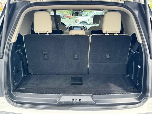 Used 2020 Ford Expedition Platinum AWD/4WD image 17