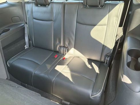 Used 2020 INFINITI QX60 Luxe w/ Essential Package image 28