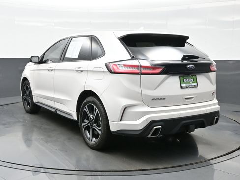 Used 2019 Ford Edge ST w/ Convenience Package image 4