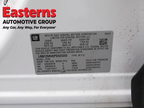 Used 2023 Buick Envision Essence FWD image 34