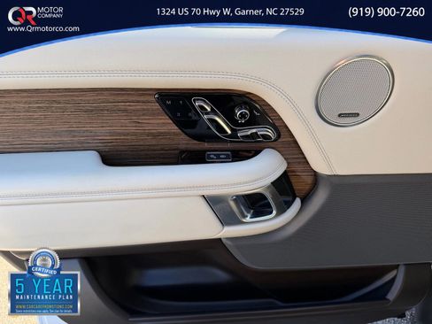 Used 2019 Land Rover Range Rover HSE AWD/4WD image 11