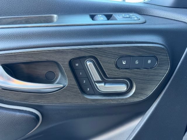 Used 2022 Mercedes-Benz Sprinter 2500 image 25