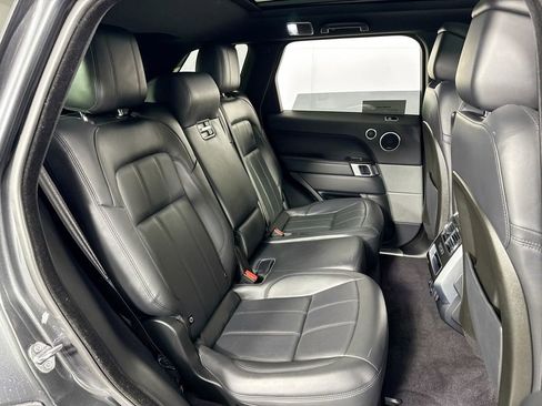 Used 2019 Land Rover Range Rover Sport HSE image 35