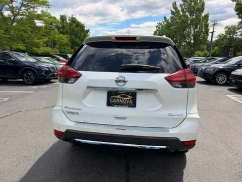 Used 2020 Nissan Rogue SL w/ Premium Package AWD/4WD image 5