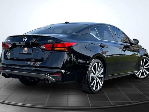 Used 2020 Nissan Altima 2.5 SR FWD image 23