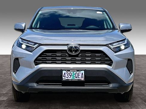 Used 2024 Toyota RAV4 LE AWD/4WD image 5