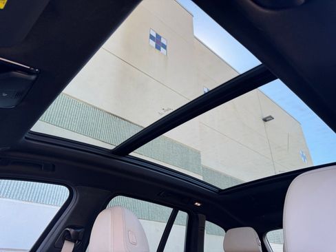 Used 2022 BMW X3 xDrive30i w/ M Sport Package 2 image 20