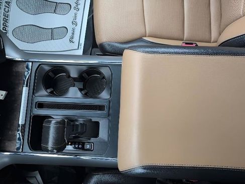 Used 2021 Ford F150 Lariat w/ Equipment Group 502A High image 20