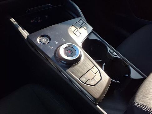 New 2026 Kia Sportage S image 10