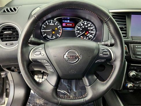 Used 2020 Nissan Pathfinder SV w/ Rock Creek Edition image 13