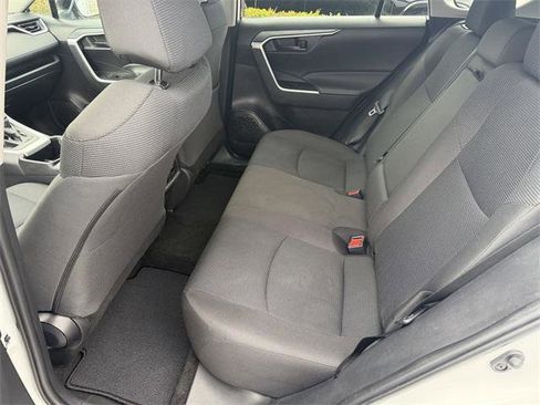 Certified 2024 Toyota RAV4 LE image 21