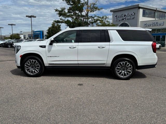 Certified 2023 GMC Yukon XL Denali Ultimate AWD/4WD image 2