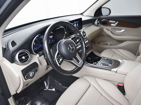 Used 2022 Mercedes-Benz GLC 300 GLC 300 image 16
