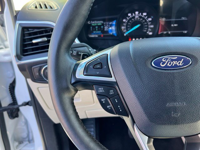 Used 2015 Ford Edge Titanium w/ Equipment Group 302A AWD/4WD image 22