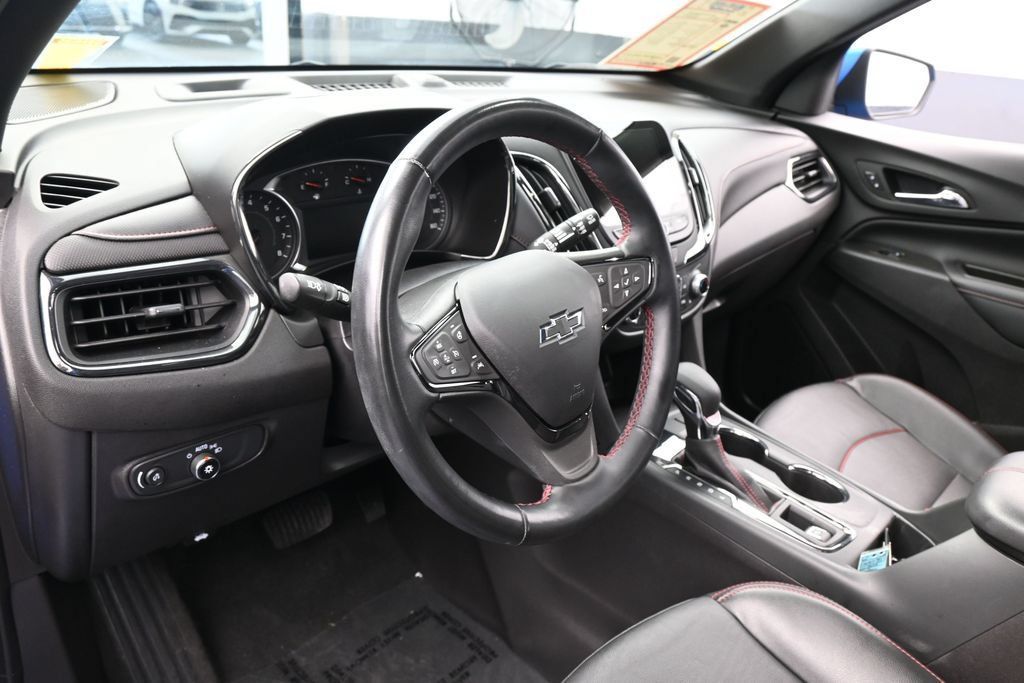 Used 2024 Chevrolet Equinox RS w/ RS Leather Package FWD image 10