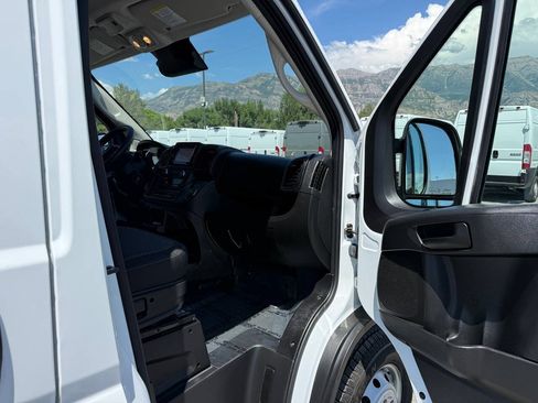 Used 2023 RAM ProMaster 3500 FWD image 17