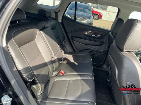 Used 2020 GMC Terrain Denali w/ Denali Premium Package AWD/4WD image 19