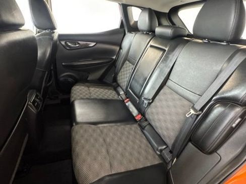 Certified 2022 Nissan Rogue Sport SV w/ Technology Package AWD/4WD image 21