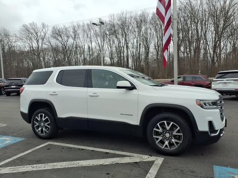 Used 2023 GMC Acadia SLE AWD/4WD image 5