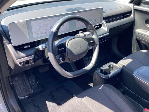 Certified 2024 Hyundai Ioniq 5 SE RWD image 12