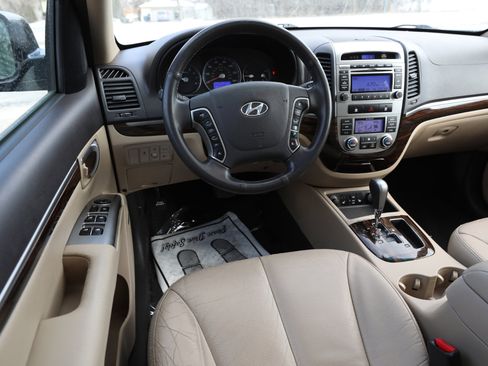 Used 2011 Hyundai Santa Fe Limited image 15