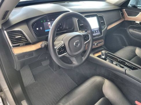 Used 2023 Volvo XC90 B6 Plus w/ Protection Package Premier AWD/4WD image 14