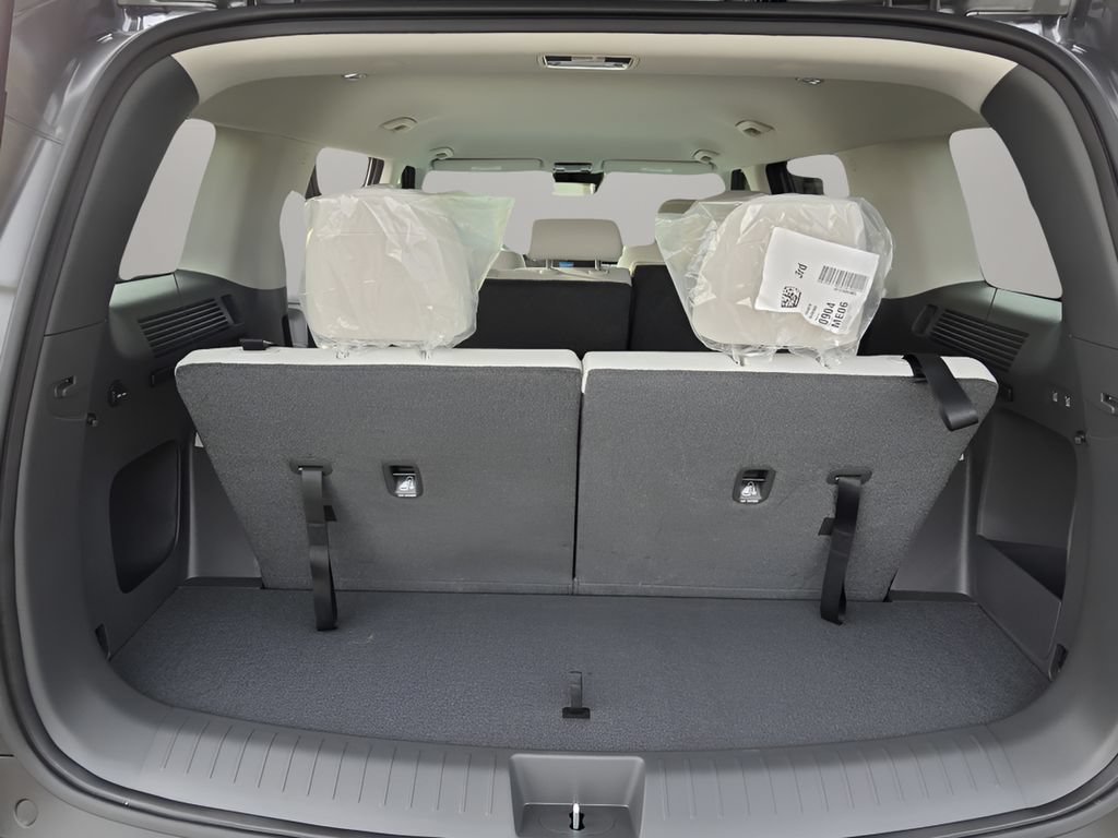 Used 2026 Hyundai Santa Fe SE AWD/4WD image 29