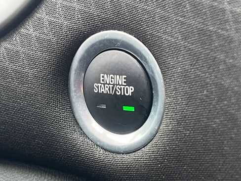 Used 2023 Chevrolet Malibu LT image 23