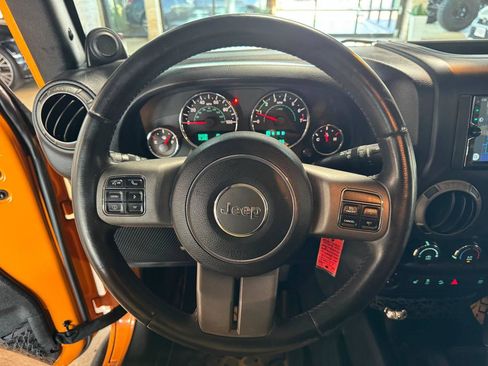 Used 2013 Jeep Wrangler Sahara AWD/4WD image 20