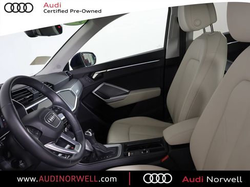 Certified 2023 Audi Q3 2.0T Premium Plus w/ Premium Plus Package AWD/4WD image 19