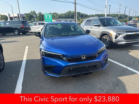 Used 2023 Honda Civic Sport image 5