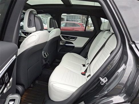 New 2026 Mercedes-Benz GLC 300 4MATIC image 8