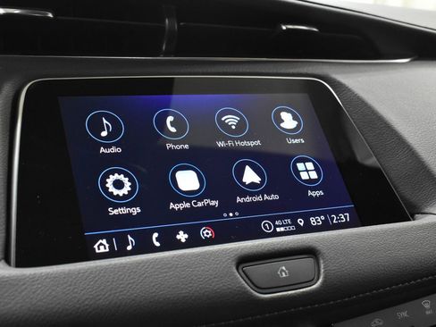 Certified 2023 Cadillac XT4 Luxury w/ Cold Weather Package AWD/4WD image 14