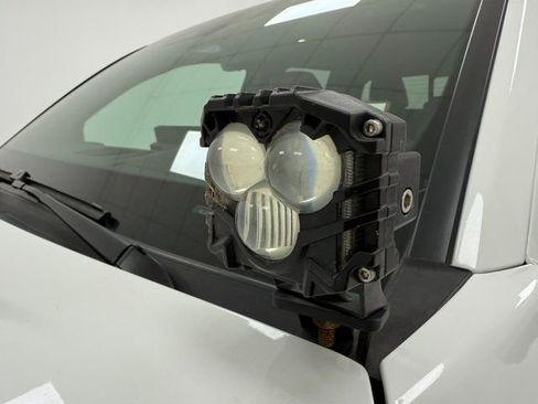 Used 2025 Toyota Tacoma TRD Sport w/ TRD Sport Premium Package image 9