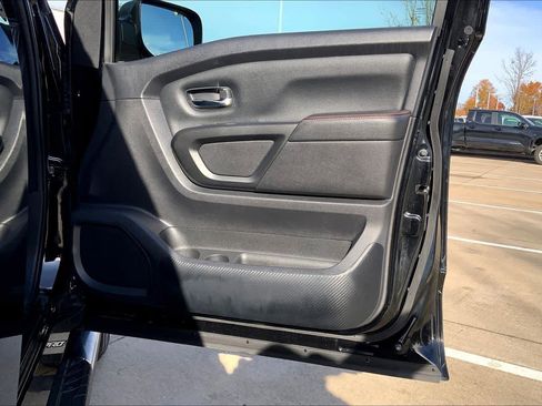 Used 2021 Nissan Titan PRO-4X w/ Off Road Protection Package image 21