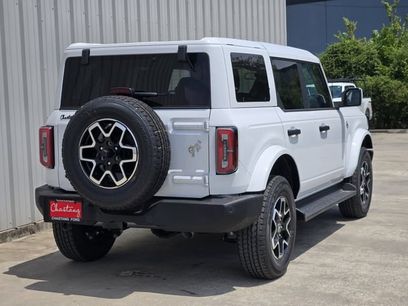 New 2026 Ford Bronco Outer Banks