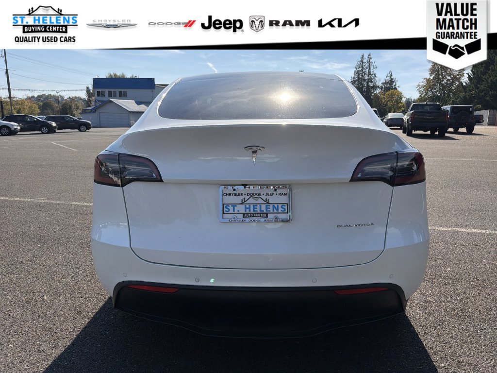 Used 2021 Tesla Model Y Long Range AWD/4WD image 5